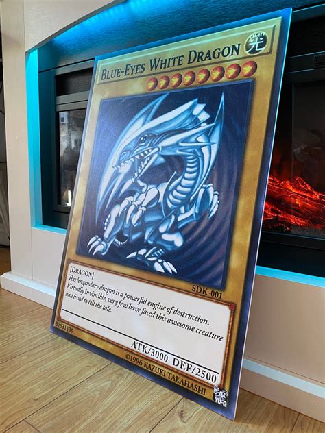 giant card yugioh